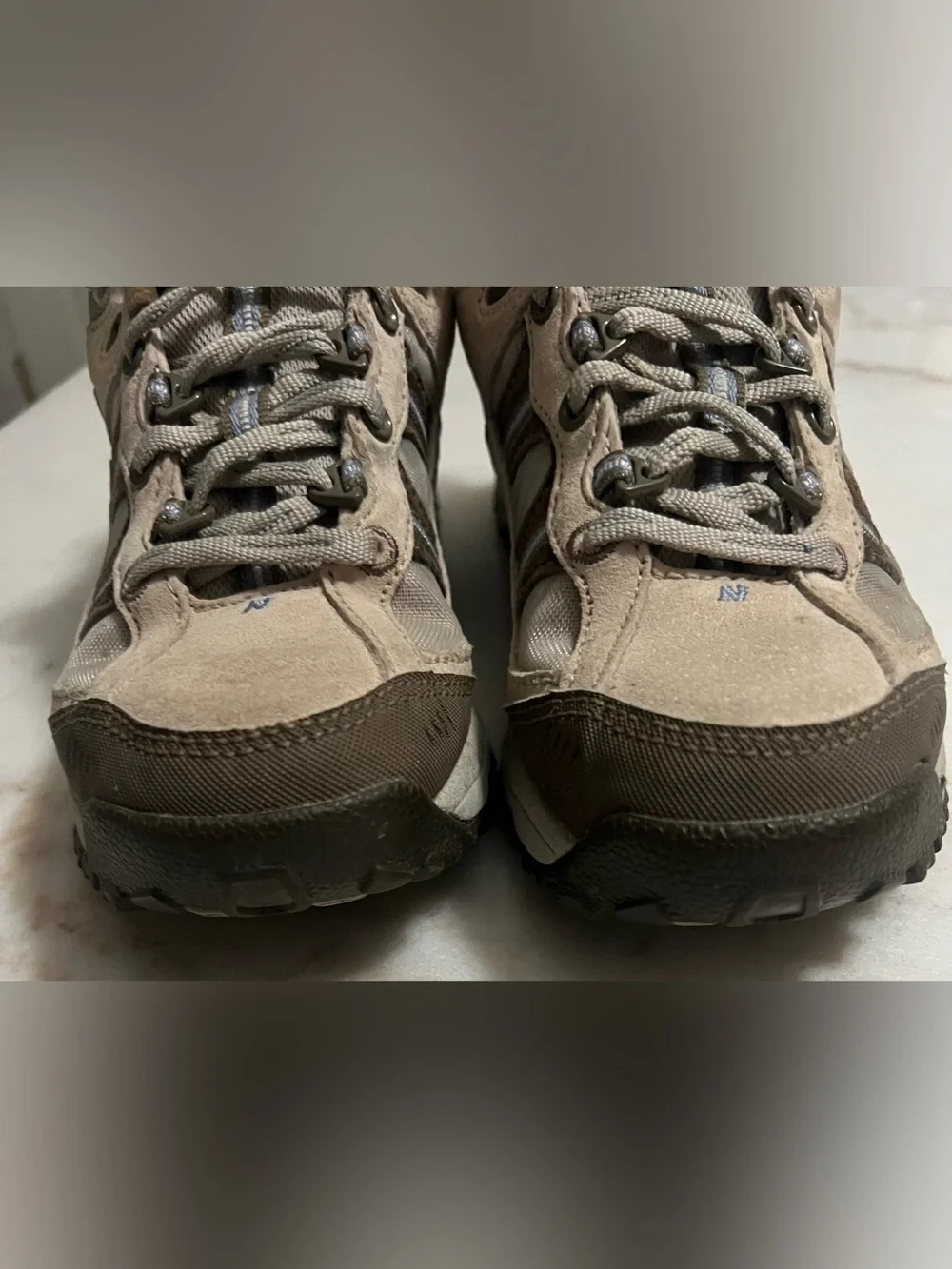 New Balance 644 Trail Hiking Tan Brown Women’s Size 6
